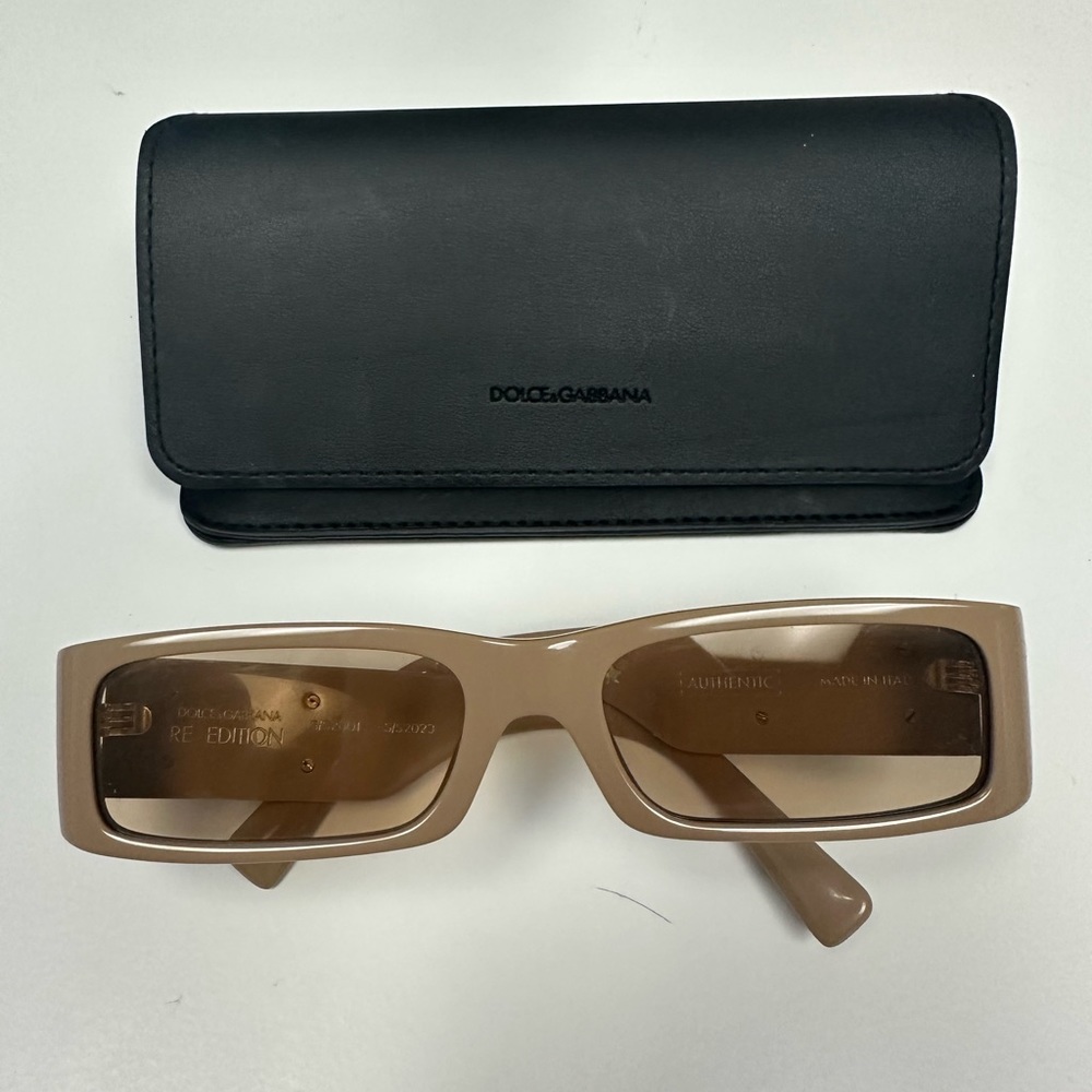 Dolce & Gabbana Re-edition Camel Color Rectangular Made In Italy, Authentic.